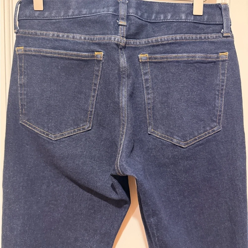 Everlane Uniform Organic Cotton The Athletic Jeans Size 28x28. Like new!